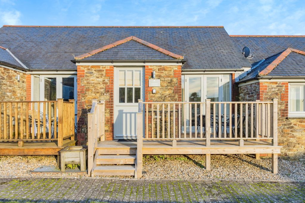 Property photo 1 of 23 Photography
