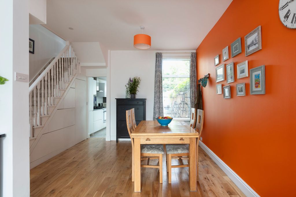Property photo 3 of 56