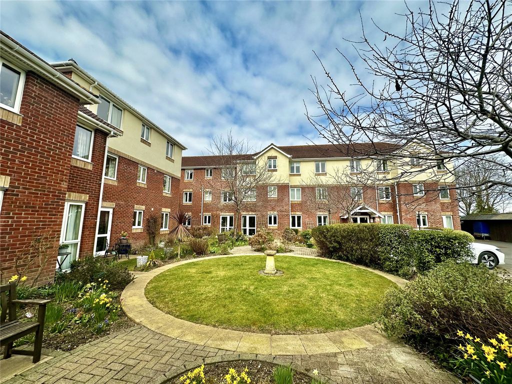 Property photo 1 of 9 Picture No. 01