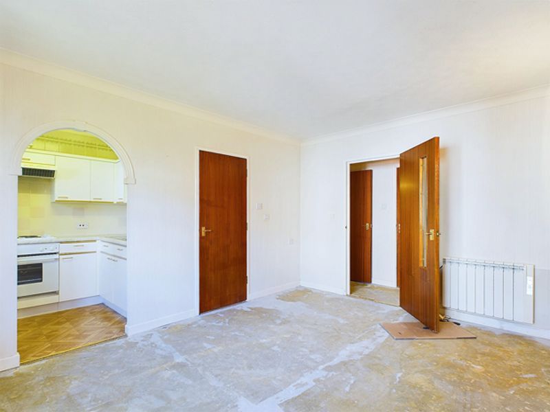 Property photo 3 of 19 Photo 17