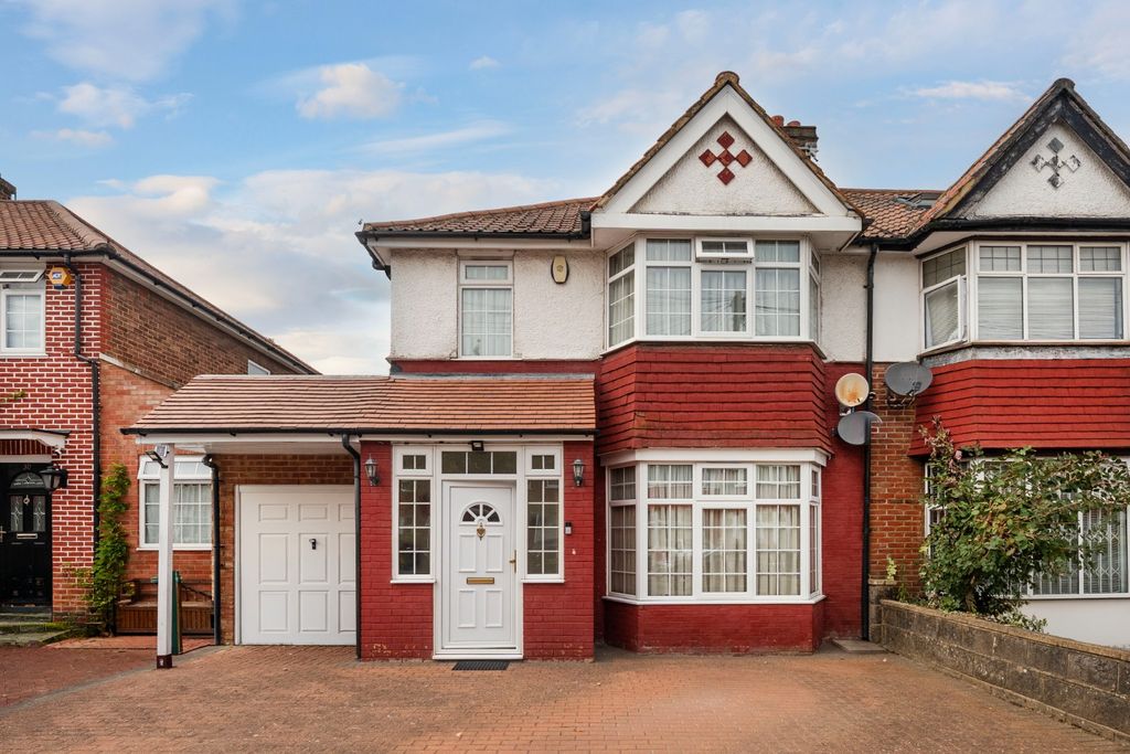 Property photo 1 of 14 5383621