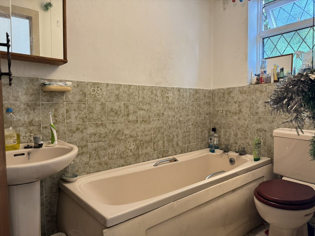 Property photo 3 of 22 Not Specified