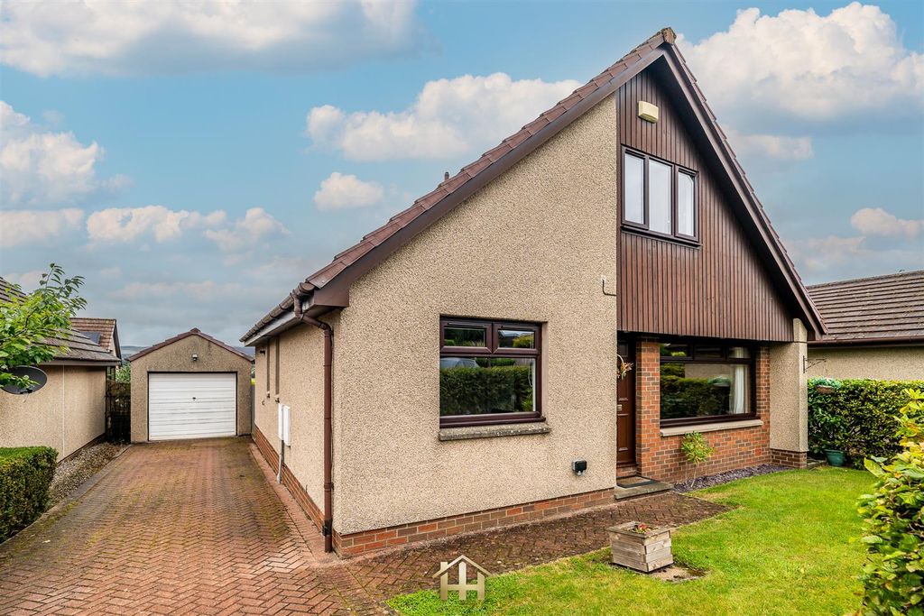 Property photo 2 of 30 22 Keithhall Gardens Dd2 5Rr 170925 Edit (47 Of 59