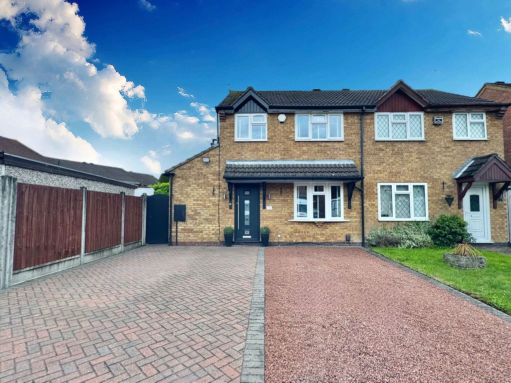 Property photo 1 of 34