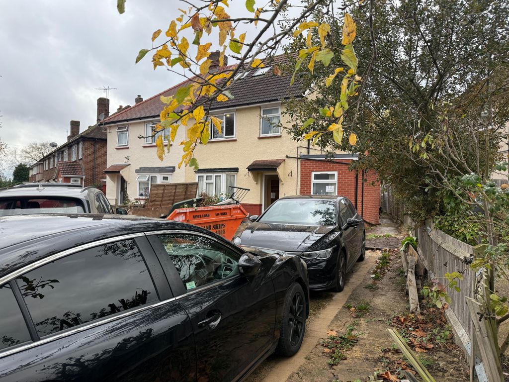 Property photo 1 of 28