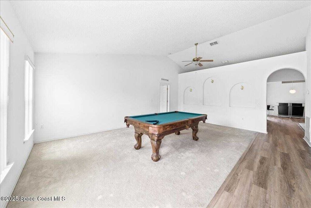 Property photo 3 of 26 <Alttext/>