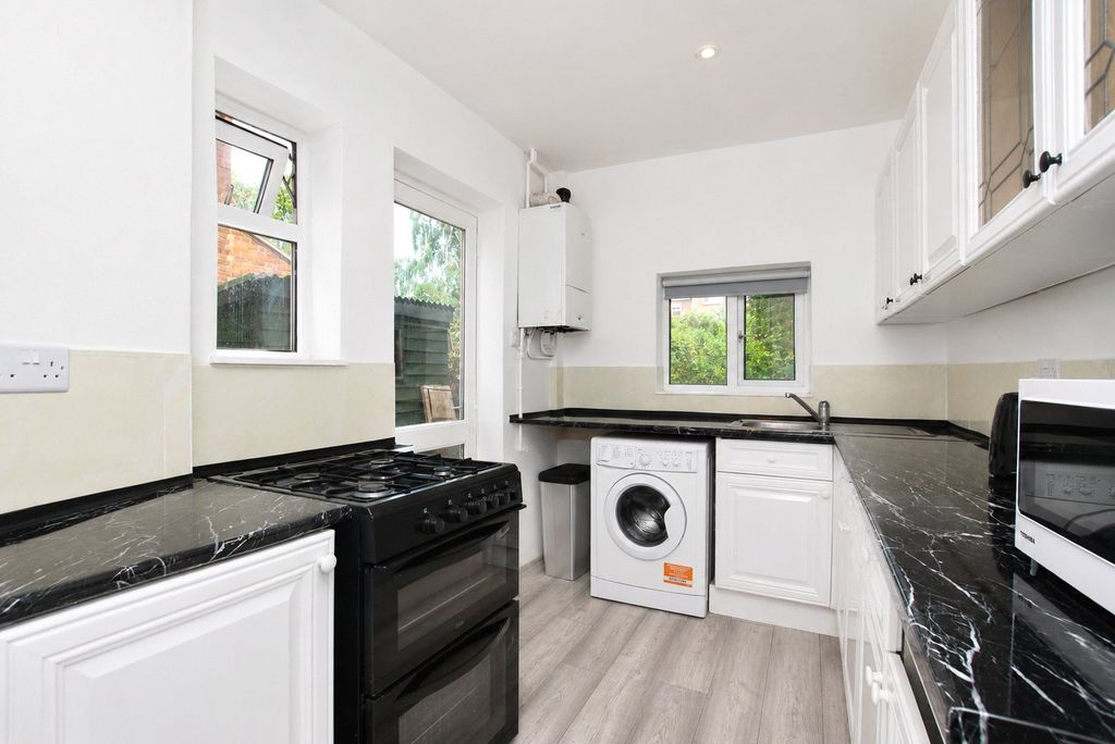 Property photo 2 of 8 Picture No. 08