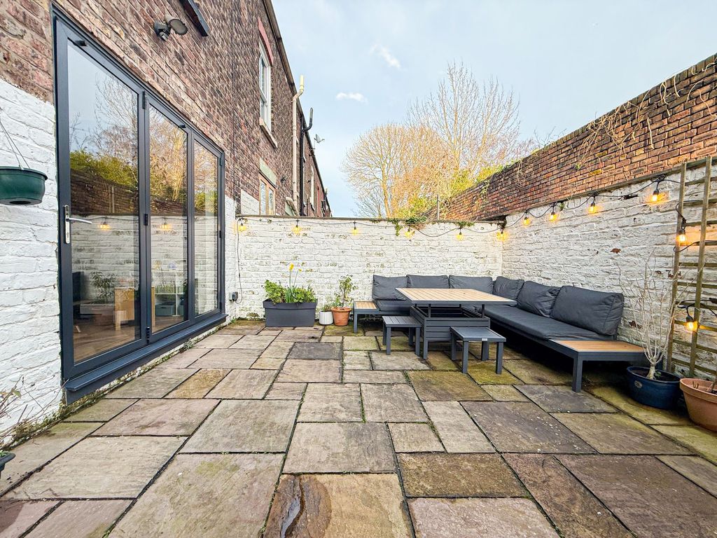 Property photo 3 of 21