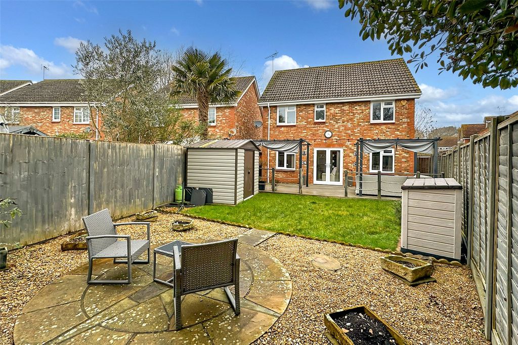 Property photo 2 of 22 Picture No. 17