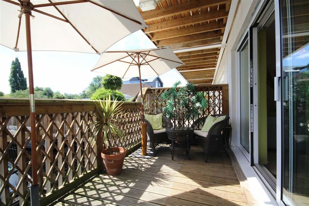 Property photo 3 of 5