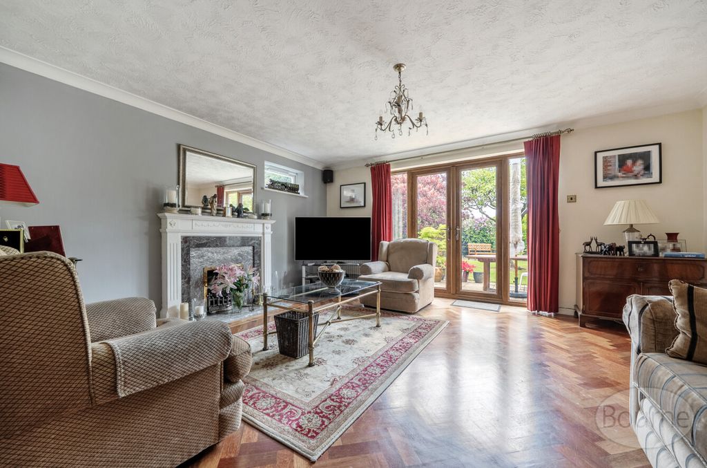 Property photo 2 of 22 9Ea82Fe5-8472-4Ab...