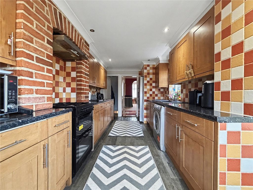 Property photo 3 of 15 Picture No. 07