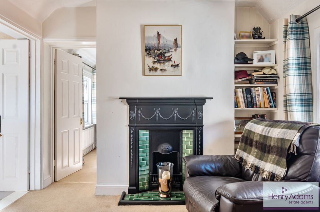 Additional image 6 of 1 bed flat for saleStation Road, Liss GU33