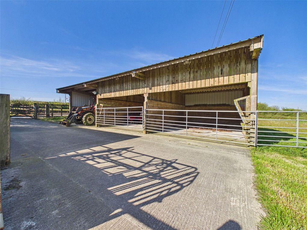 Property photo 2 of 15 Picture No. 07
