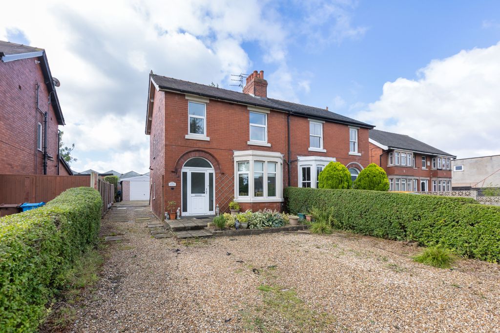 Property photo 1 of 24