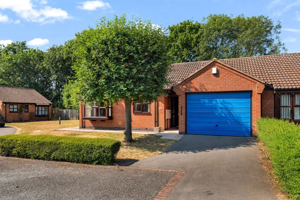 Property photo 1 of 14