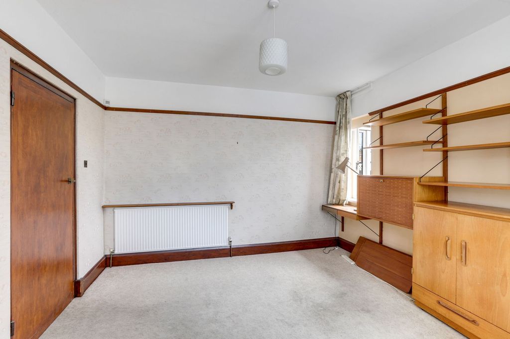 Property photo 3 of 29