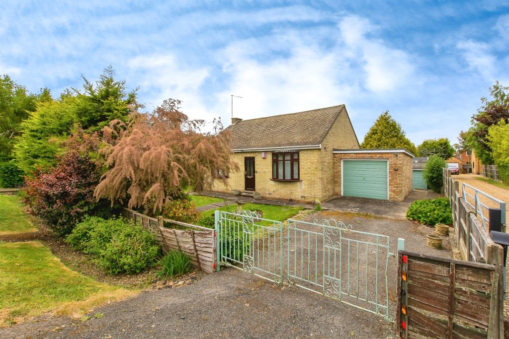 Property photo 2 of 18