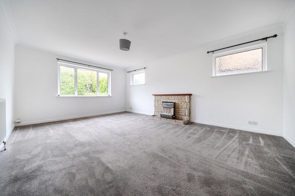Property photo 3 of 14 3-1355047-7-68Ca8A904317c-3.Jpg