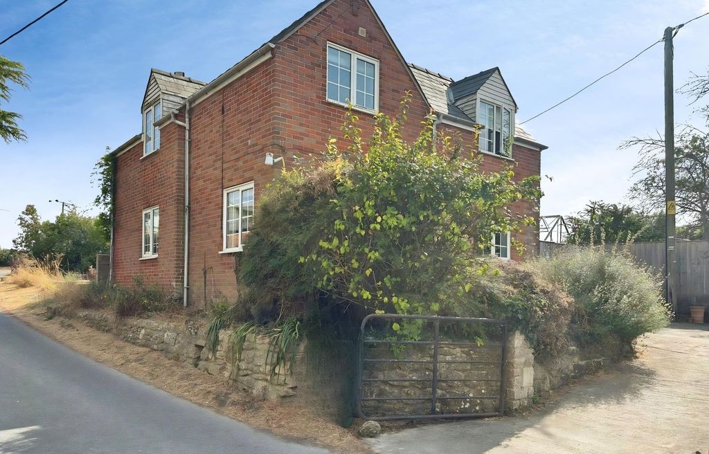 Property photo 1 of 13