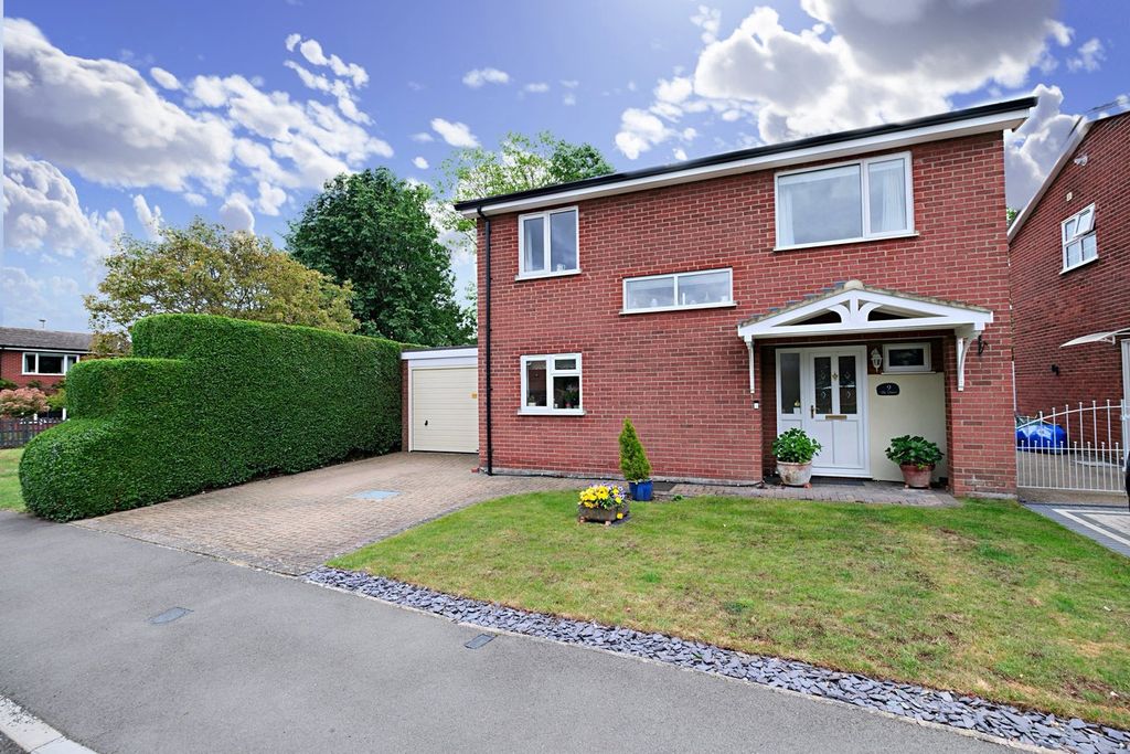 Property photo 1 of 16