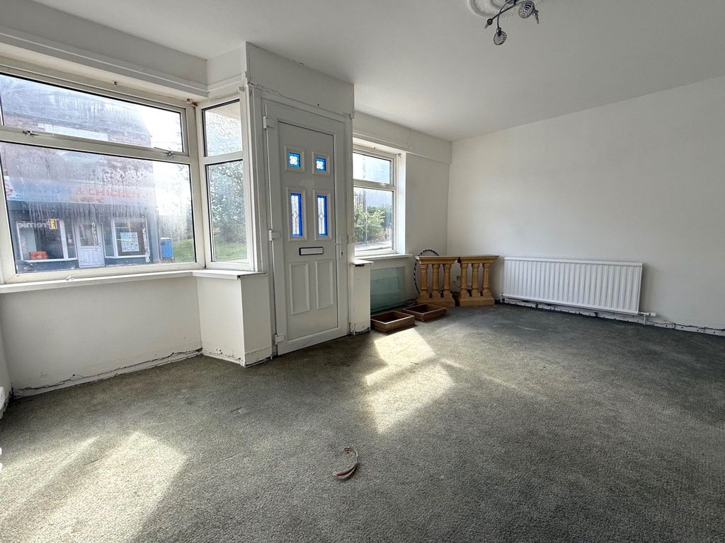 Property photo 2 of 10 Photograph 2