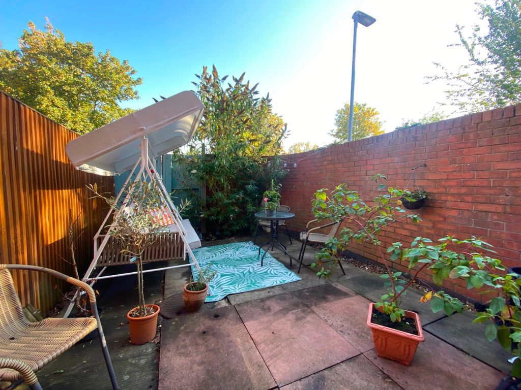 Property photo 2 of 3