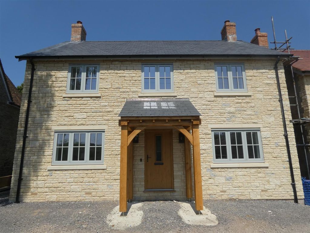 Property photo 1 of 19 Front