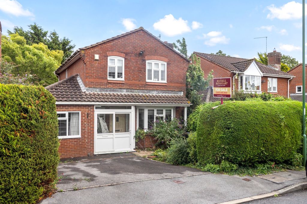 Property photo 1 of 22