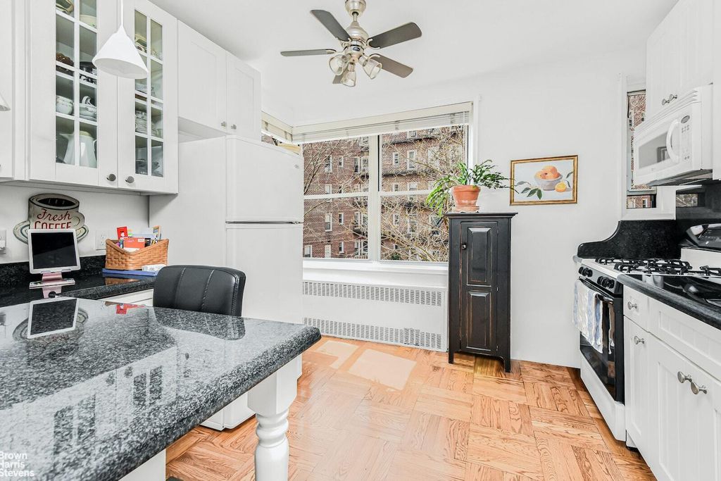 Property photo 2 of 10 <Alttext/>