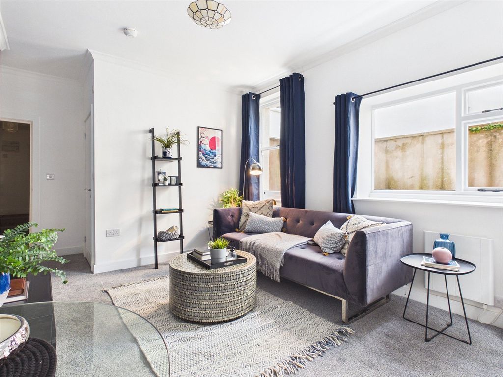 Property photo 1 of 14 Picture No. 19