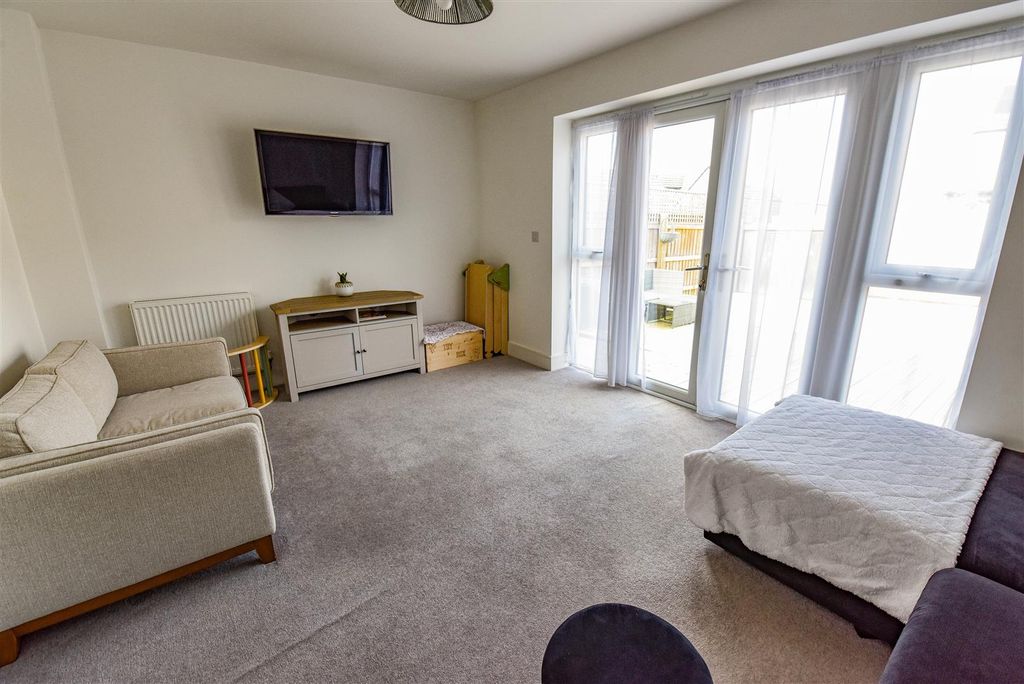 Property photo 2 of 16 Dsc_7562.Jpg