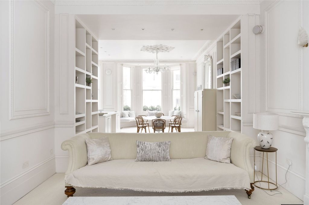 Property photo 2 of 15 Picture No. 08