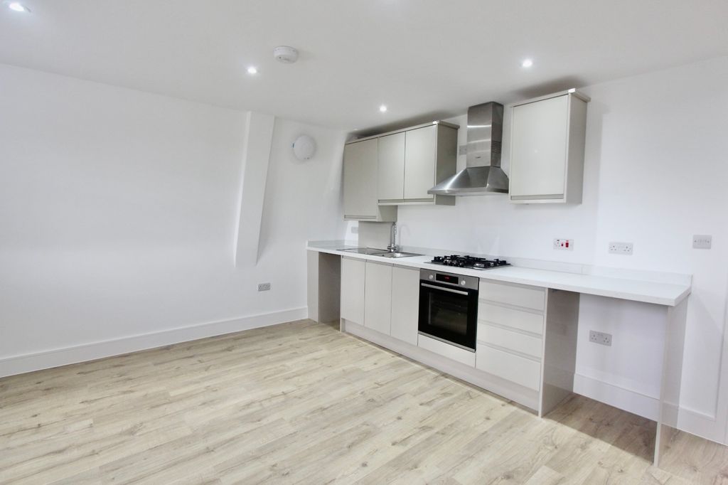 Property photo 1 of 6 Img_2675