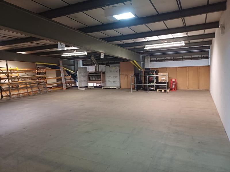 Property photo 2 of 7 Photo 4