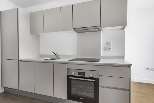 Property photo 2 of 13 Kitchen