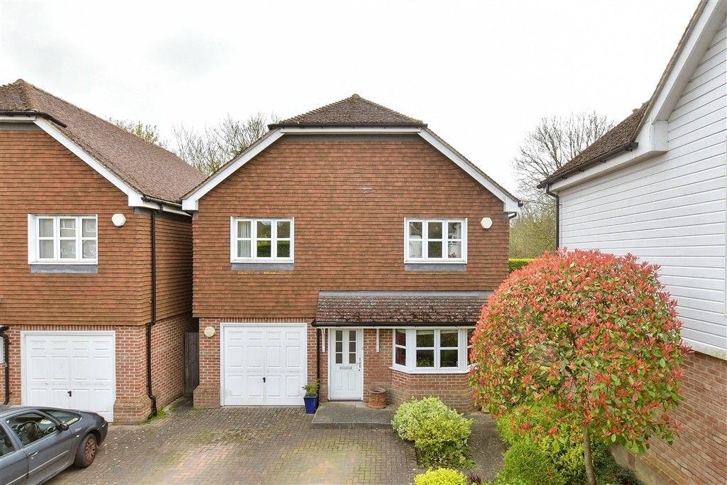 Property photo 1 of 16 External (Web)