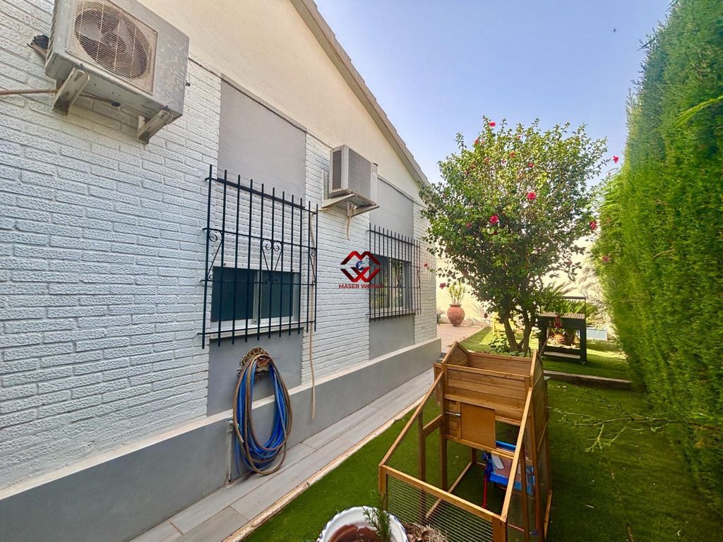 Property photo 3 of 46