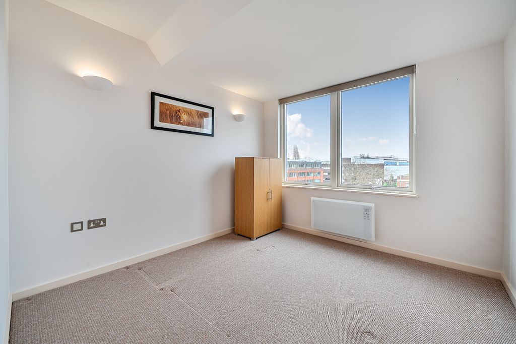 Additional image 11 of 3 bed penthouse for saleEast Street, Epsom KT17