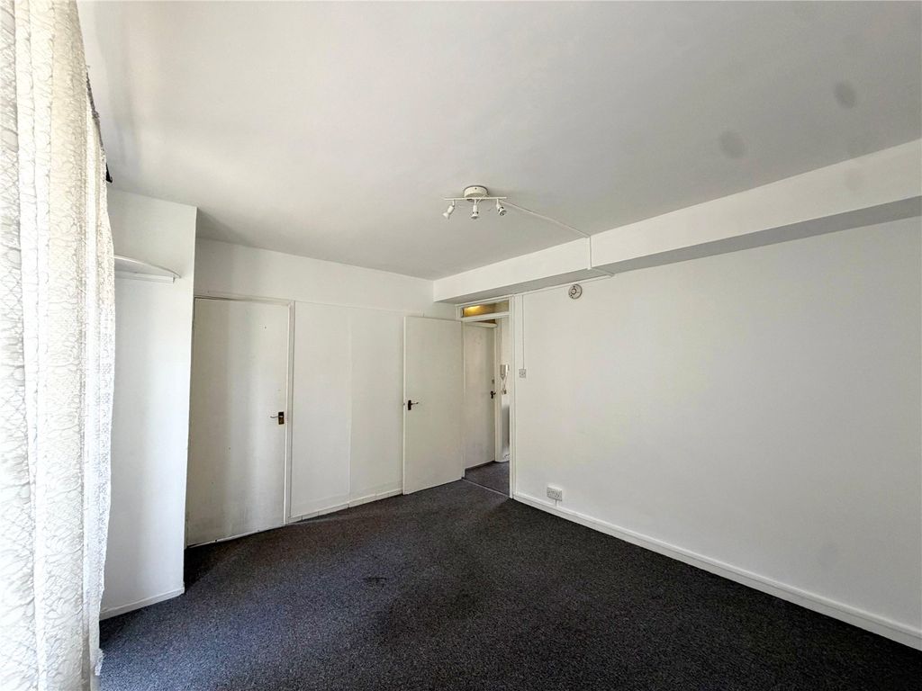 Property photo 3 of 11 Picture No. 07