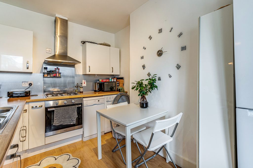 Property photo 1 of 7 Img 1