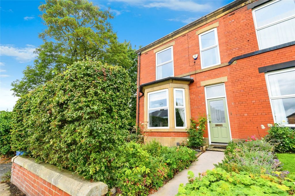 Property photo 1 of 27 Picture No. 25