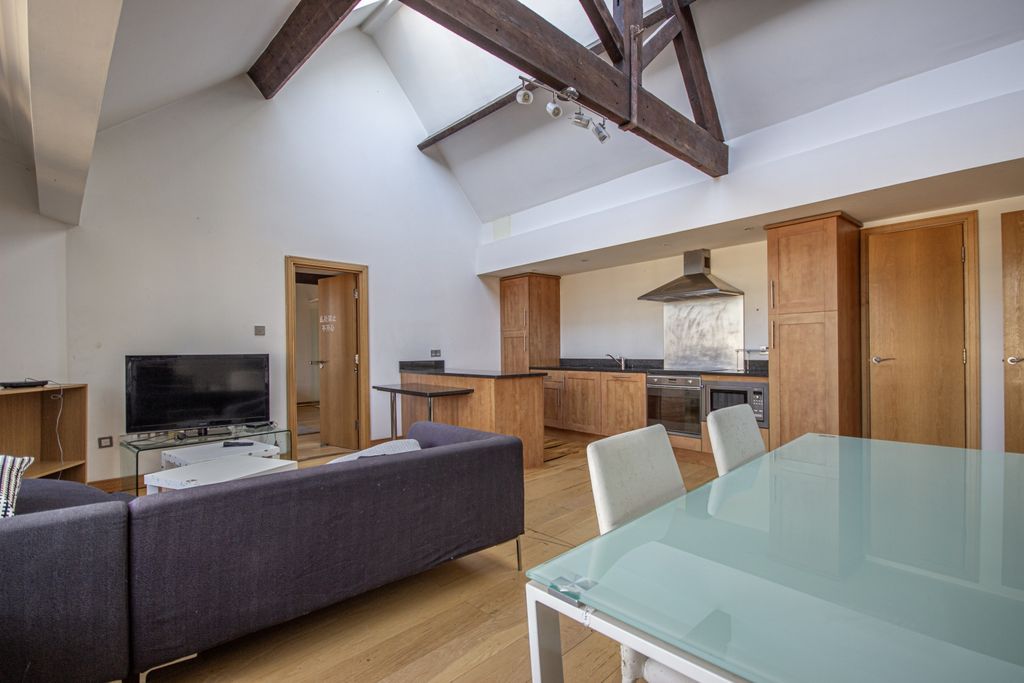 Property photo 1 of 13 2