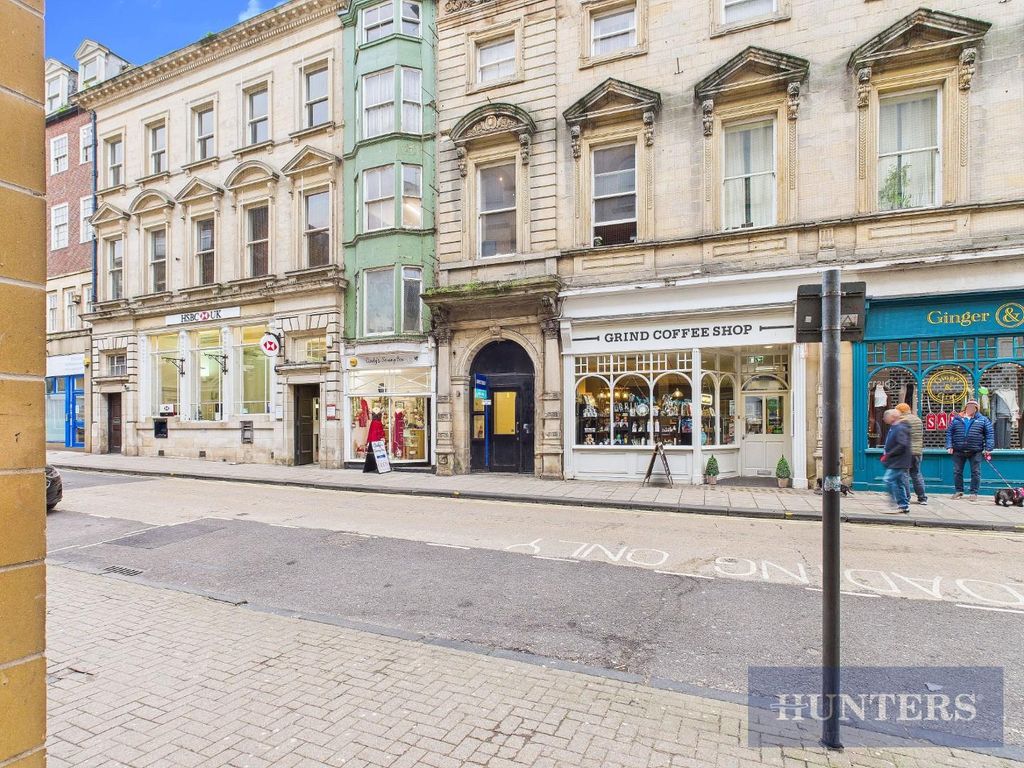 Property photo 1 of 16 Cam05316G0-Pr0286-Still001.Jpg