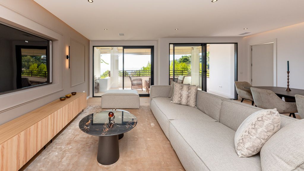 Property photo 1 of 17 75721 Small-18.Jpg