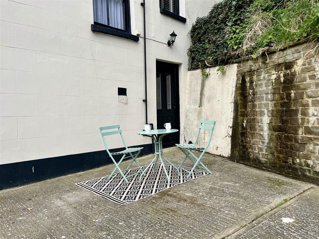 Additional image 21 of 4 bed maisonette for saleRock-A-Nore Road, Hastings TN34