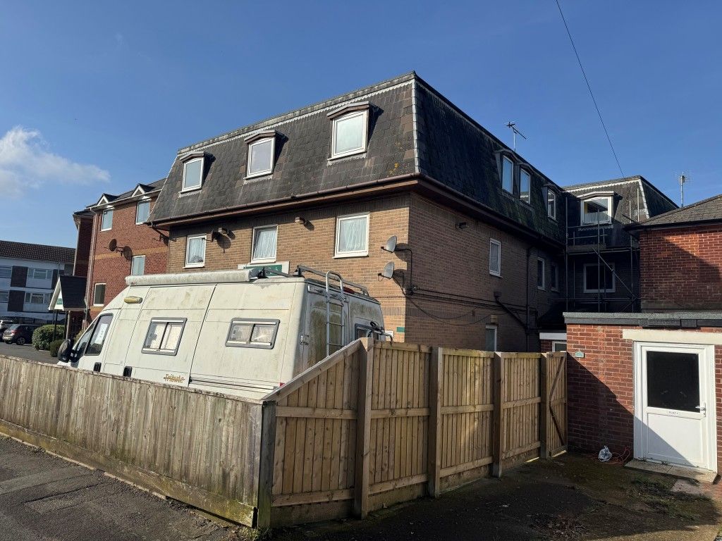 Property photo 2 of 10 Alternative Street View