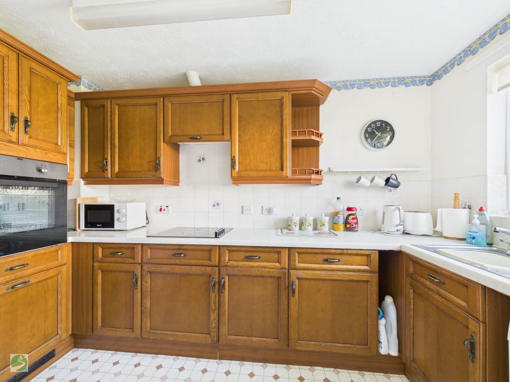 Additional image 9 of 2 bed flat for saleBarbican Road, East Looe PL13