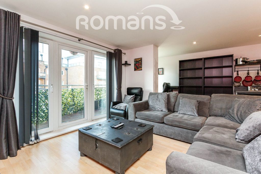 Property photo 2 of 9 2