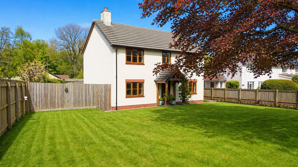 Property photo 1 of 34